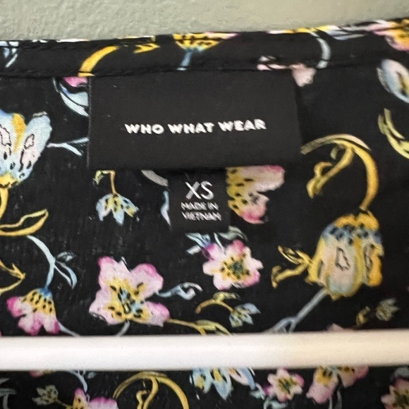 Who What Wear Womens Floral Puffy Sleeve Waist Tie Button up Blouse Size XS - Picture 5 of 9